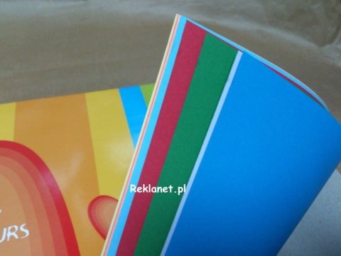 BLOK RYSUNKOWY A3. KOLOROWE KARTKI 16