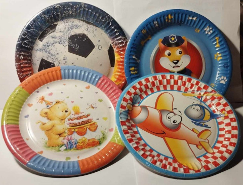 TALERZE URODZINOWE. PAPIEROWE TALERZYKI NA IMPREZĘ DLA DZIECI. OP. 8 SZTUK.