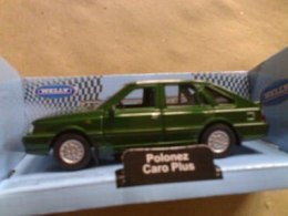 AUTOKOLEKCJA WELLY 1:34 - FSO POLONEZ CARO PLUS
