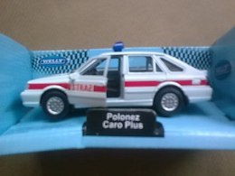 AUTOKOLEKCJA WELLY 1:34 - FSO POLONEZ CARO PLUS STRAŻ POŻARNA