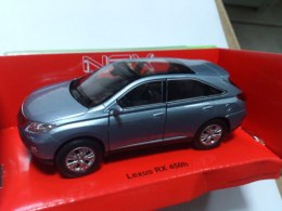 AUTOKOLEKCJA WELLY 1:34 - LEXUS